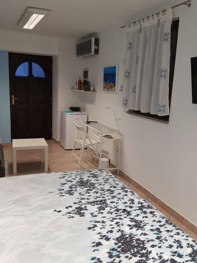 L&M Room Pula Zewnętrze zdjęcie