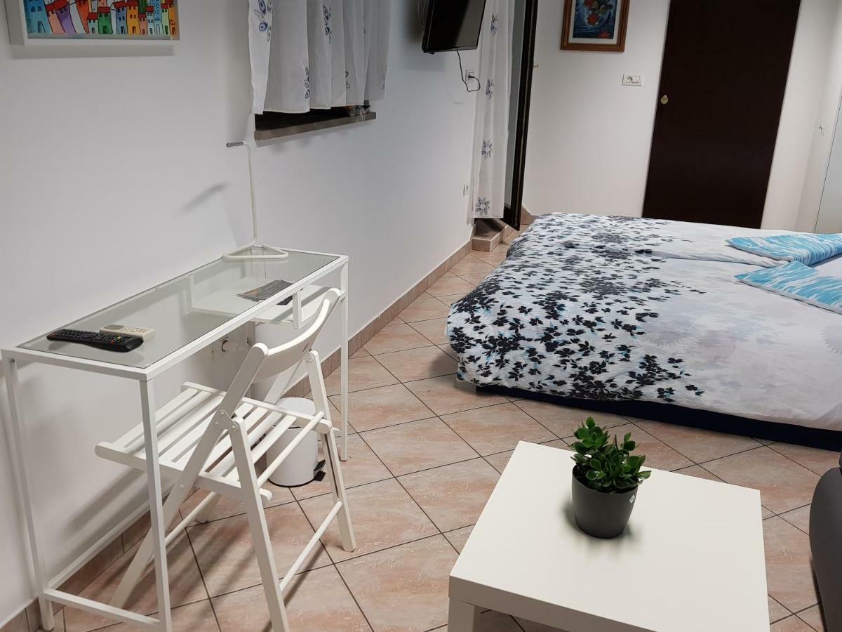L&M Room Pula Zewnętrze zdjęcie